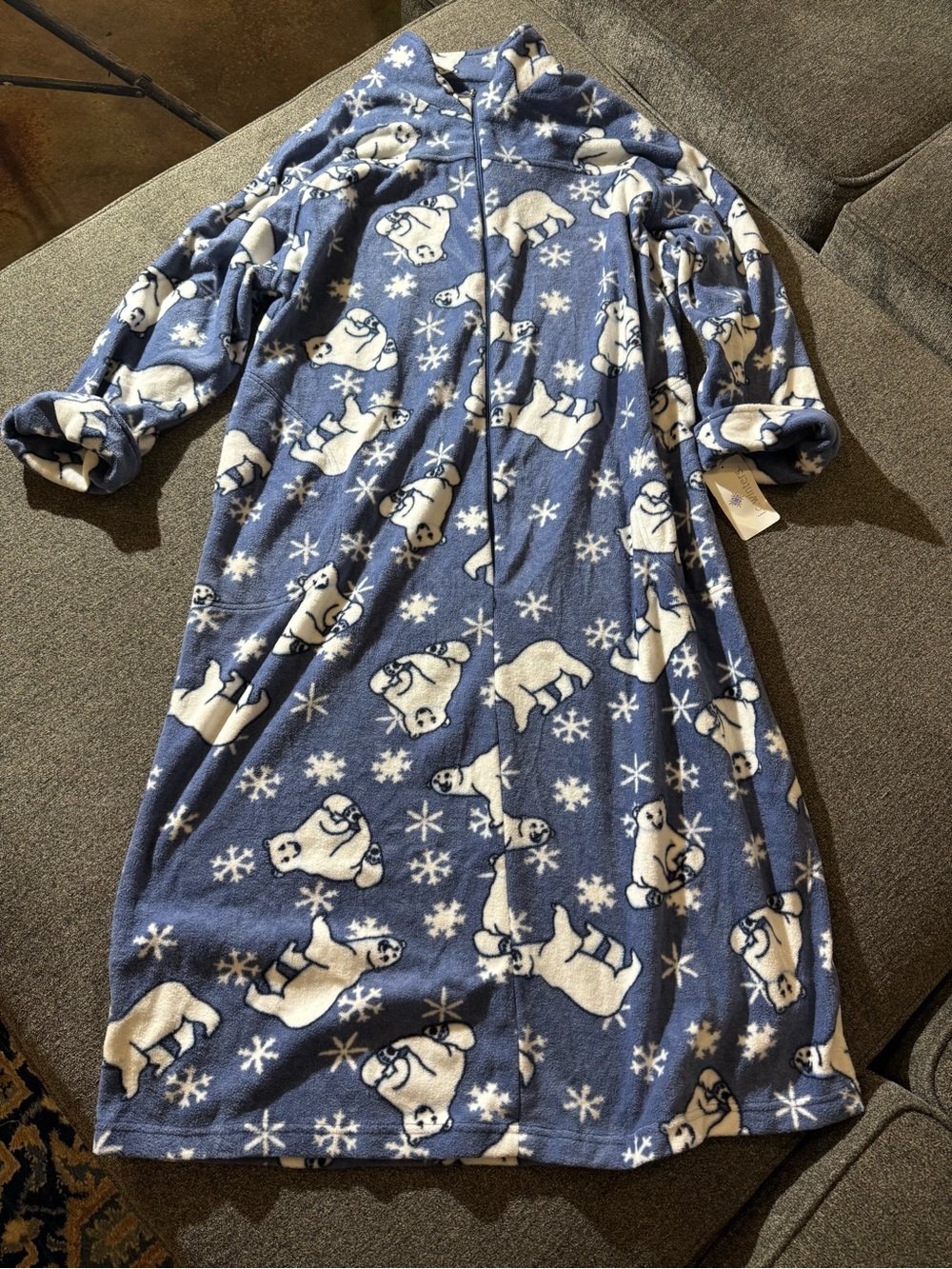 NWT i.C. Winters house robe